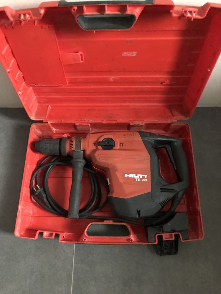Безщітковий перфоратор Hilti TE 70 AVR