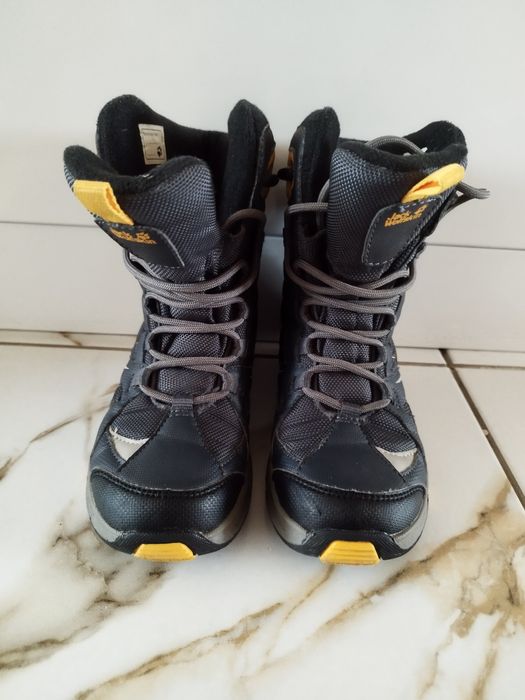 Чоботи зимові, ботінки