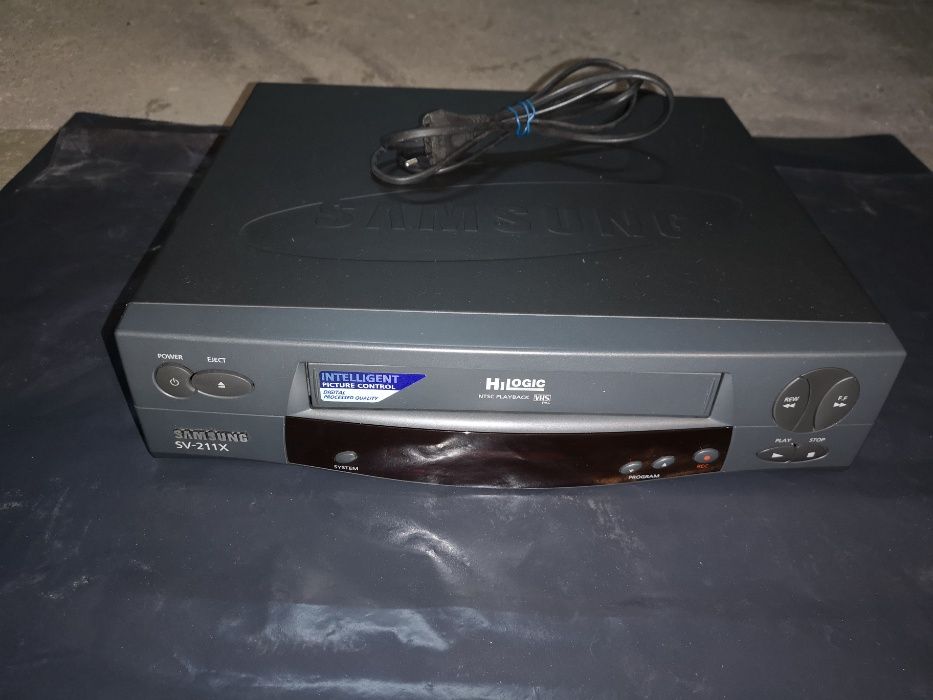 Leitor de VHS cassetes Samsung