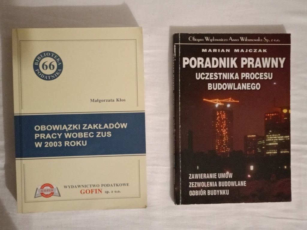 7 książek z Ekonomii + skrypty Akademii Ekonomicznej