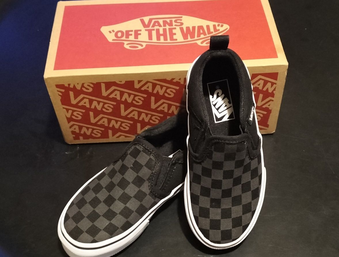 Tenis Vans Novos (preto Xadrez) n27