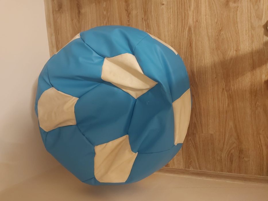 Fotel pufa  piłka