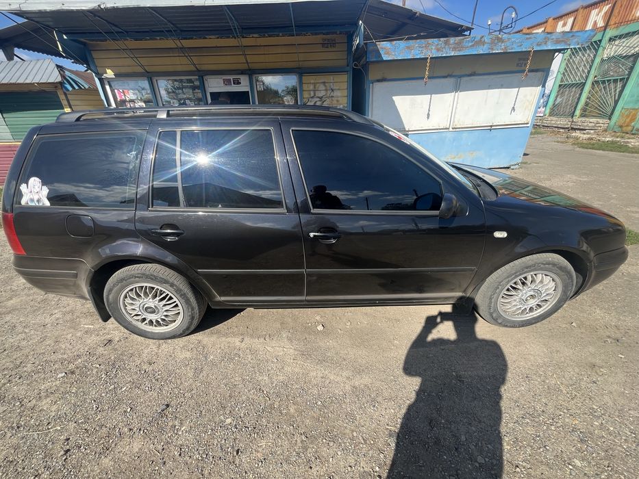 Продам автомобиль Golf 4