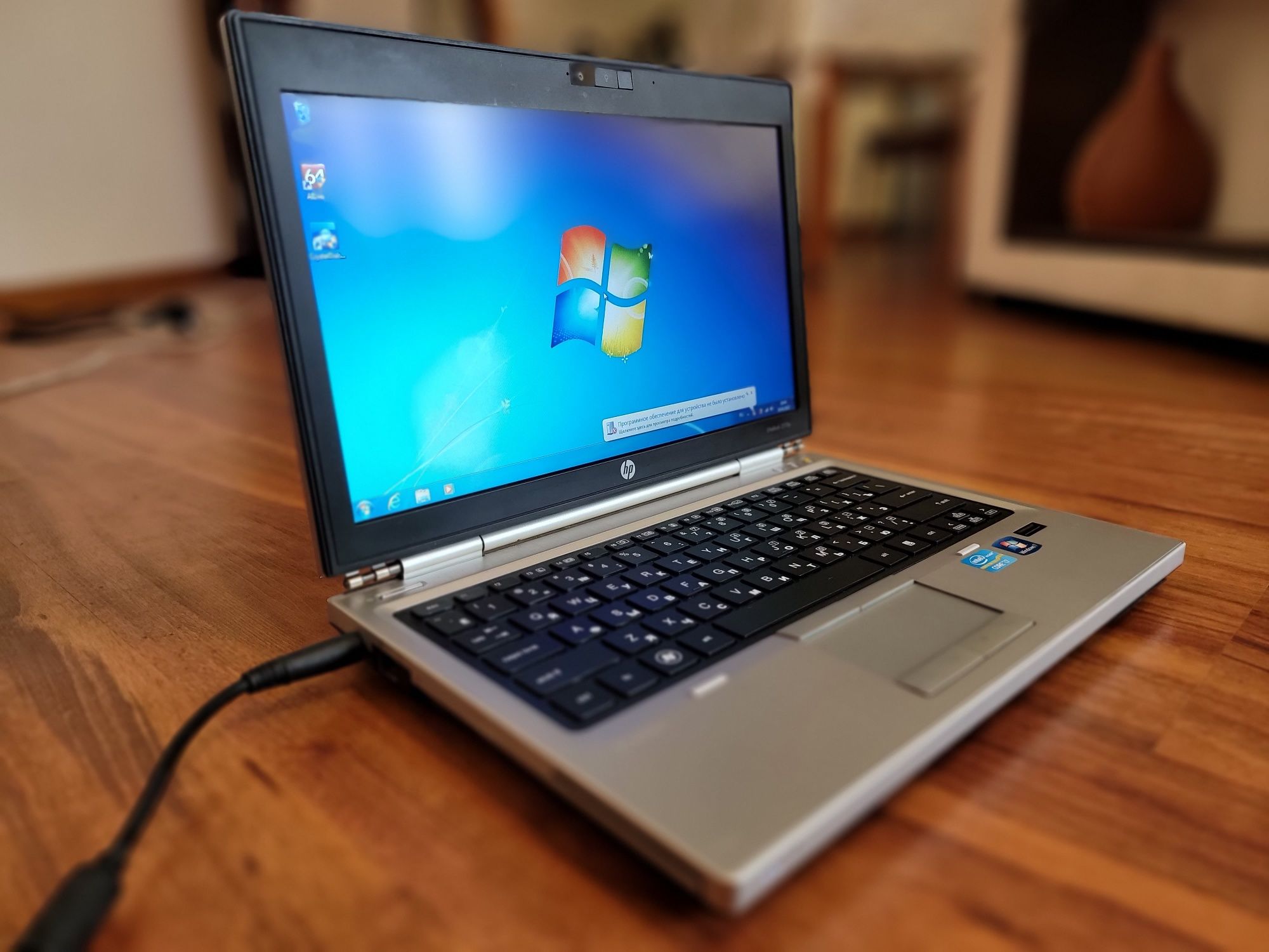 Hp EliteBook 2570p core i7 3520m/ ssd