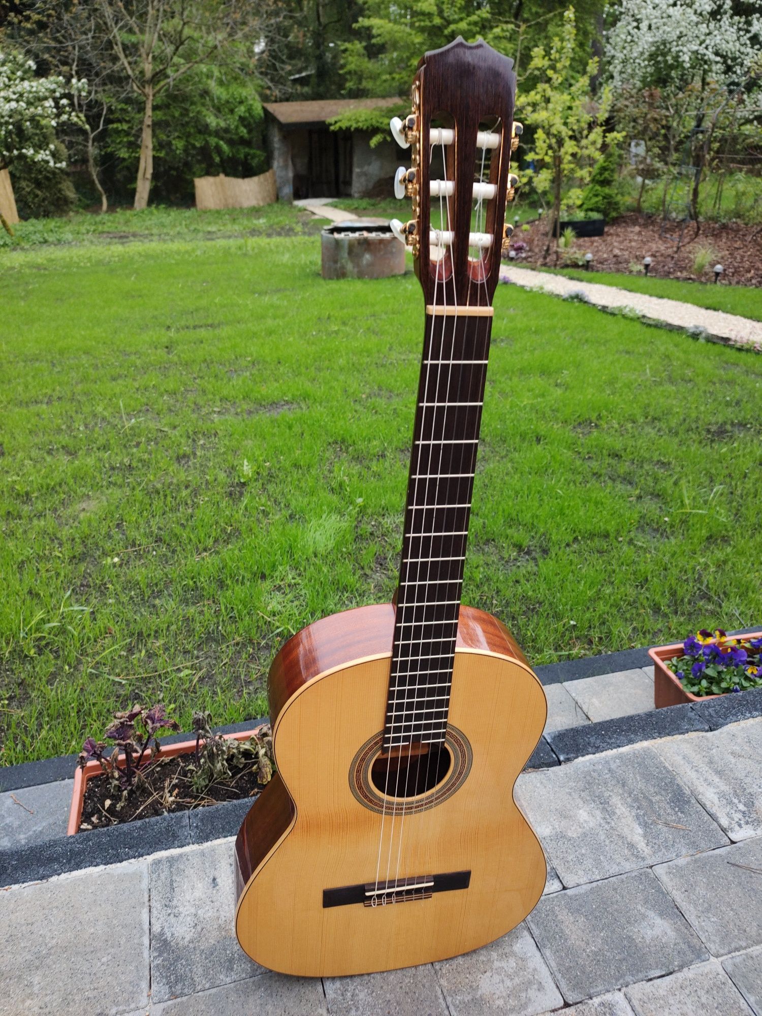 NOWA Piękna Kremona Granada gitara klasyczna  Superwygodna Cudo brzmi