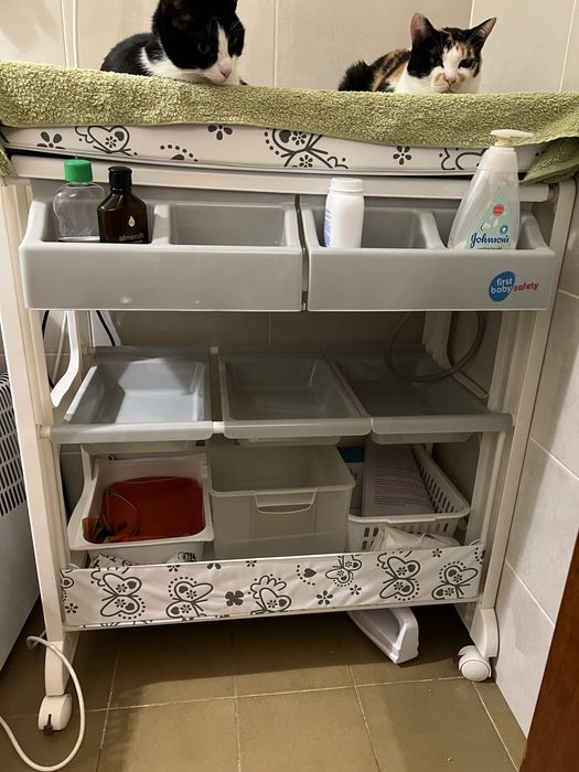 Trocador com banheira