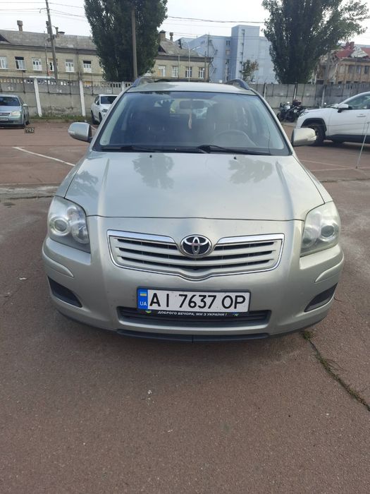 Продам Toyota Avensis