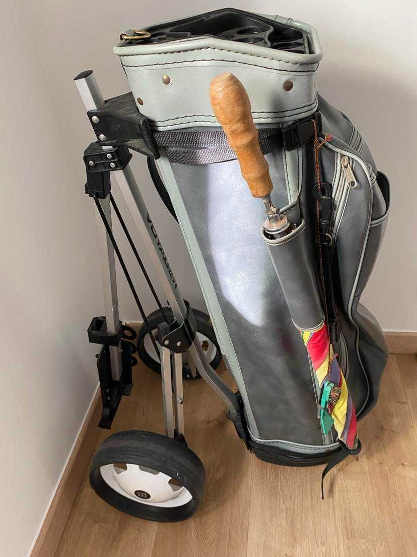 material de golfe perfeitamente funcional