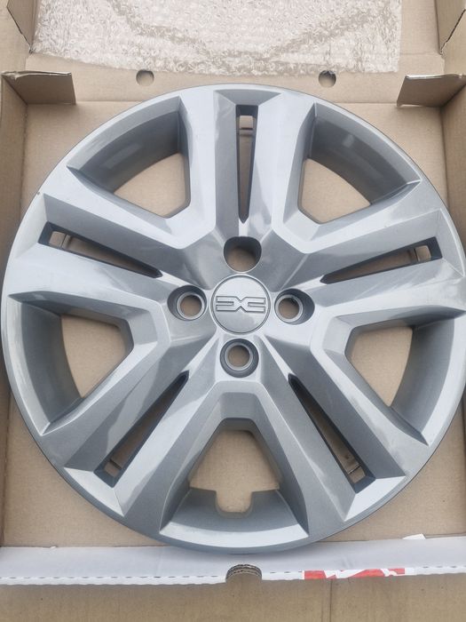 Oryginalne Kołpaki 16"  Dacia Sandero Stepway