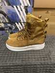 Жіночі кросівки Nike SF Air Force 1 Boot Premium 38(24см) оригінал