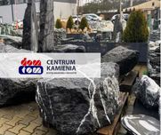 Ozdobne bryły Nero Venato – elegancka dekoracja do ogrodu/patio