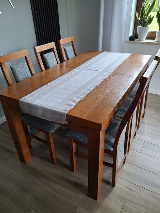 Stół z 6 krzesłami