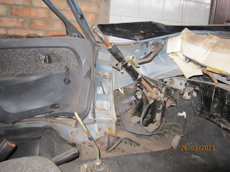 Продам кузов Славути з документами після ДТП