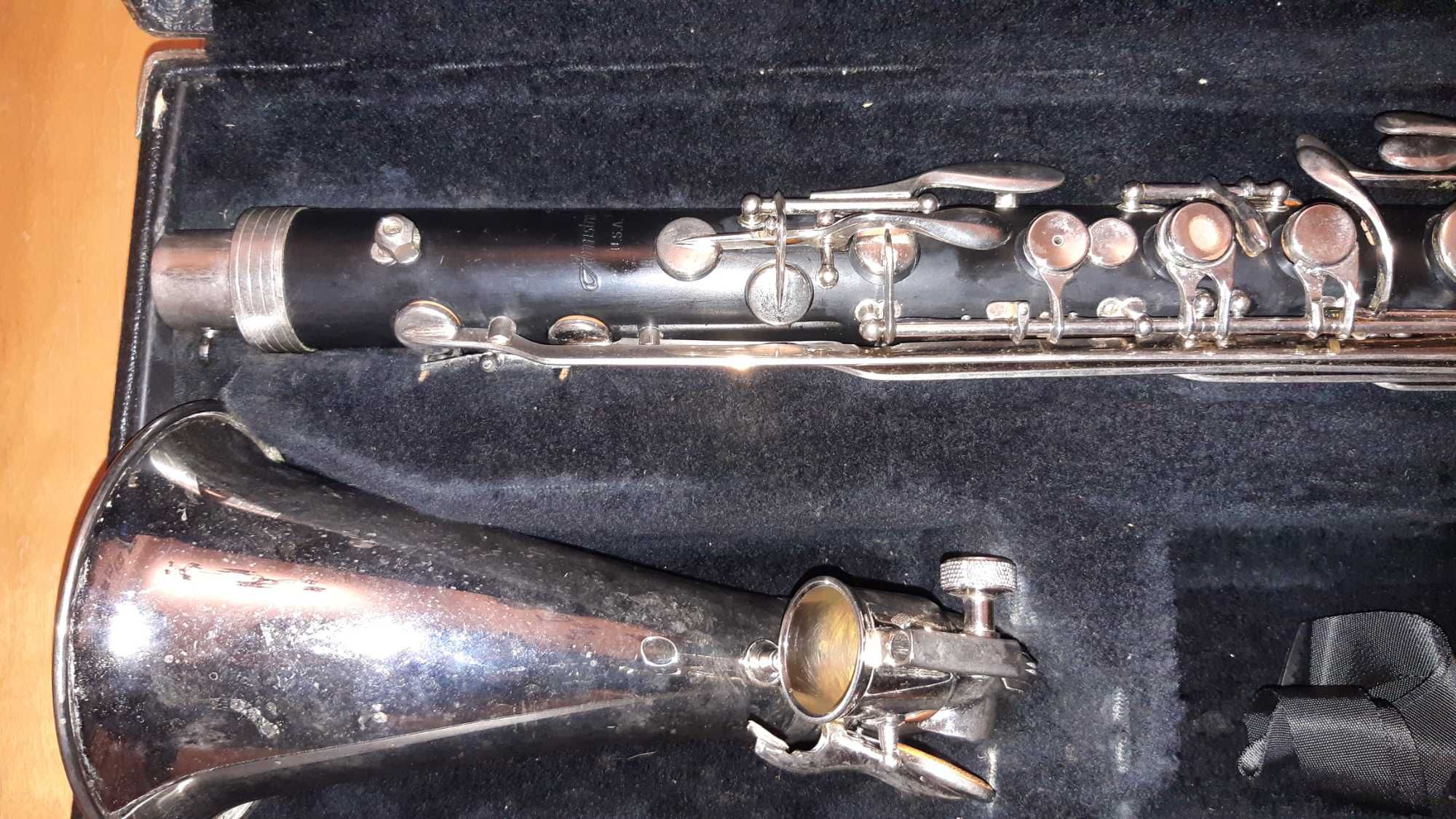 Clarinete Baixo ( plástico) Si bemol  Armstrong  USA