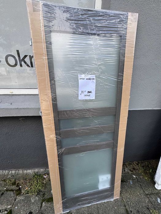 Drzwi wewnętrzne z szybką