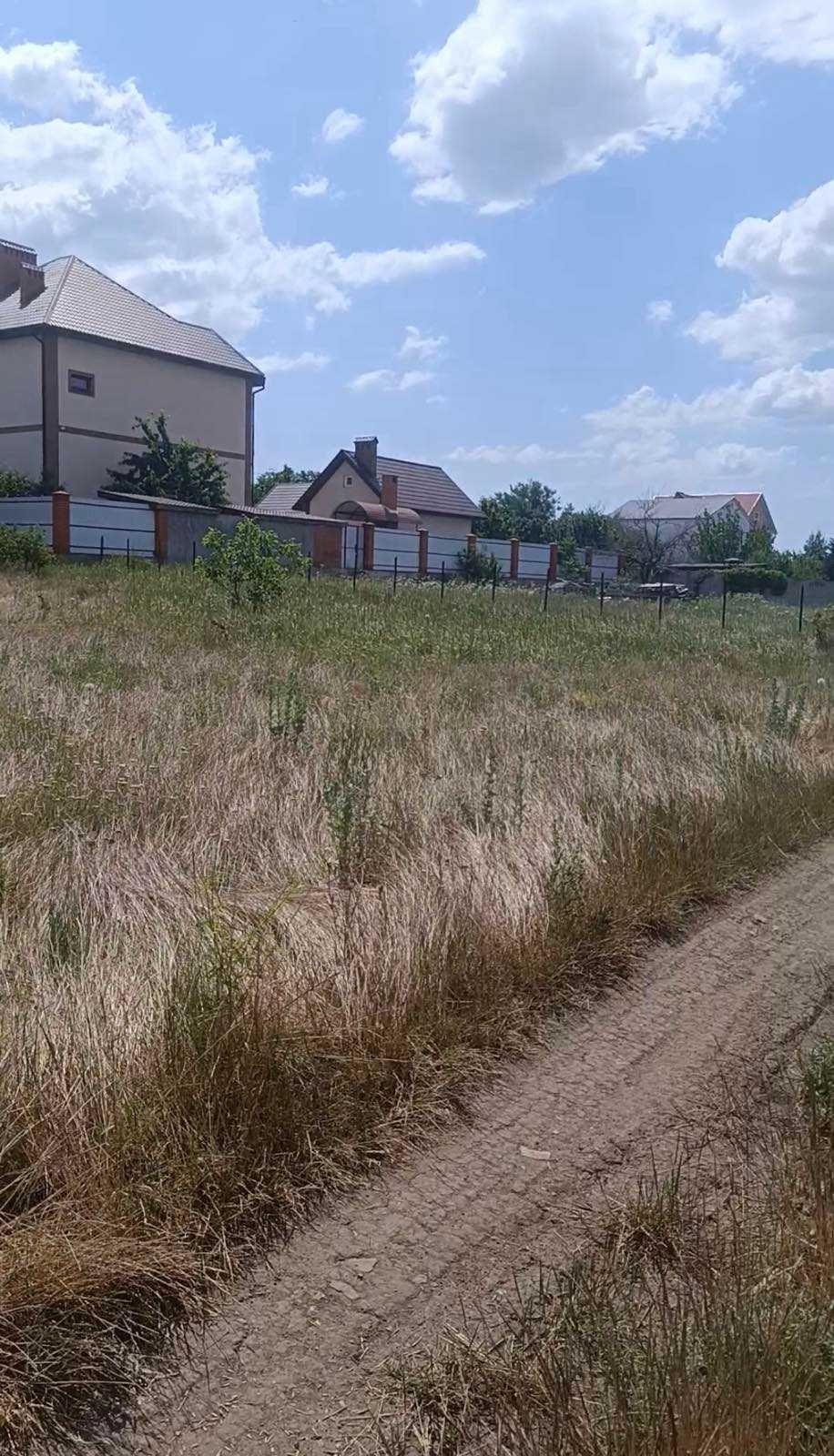 Продам участок в Авангарде-2