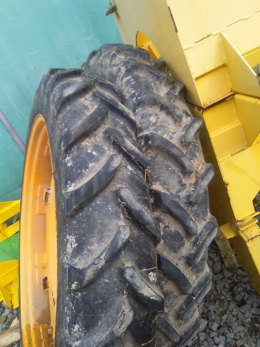 Sprzedam koła 230X95XR44 Michelin