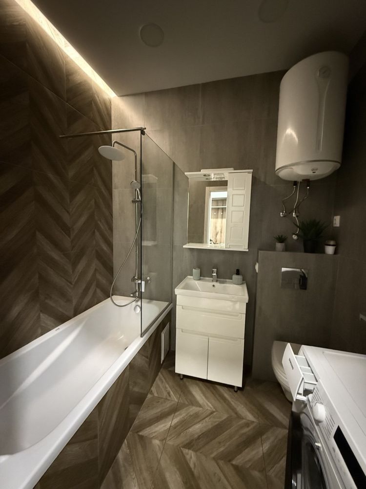 Продам 1 к квартиру, ЖК Метрополія, метро 3 хв, генератор