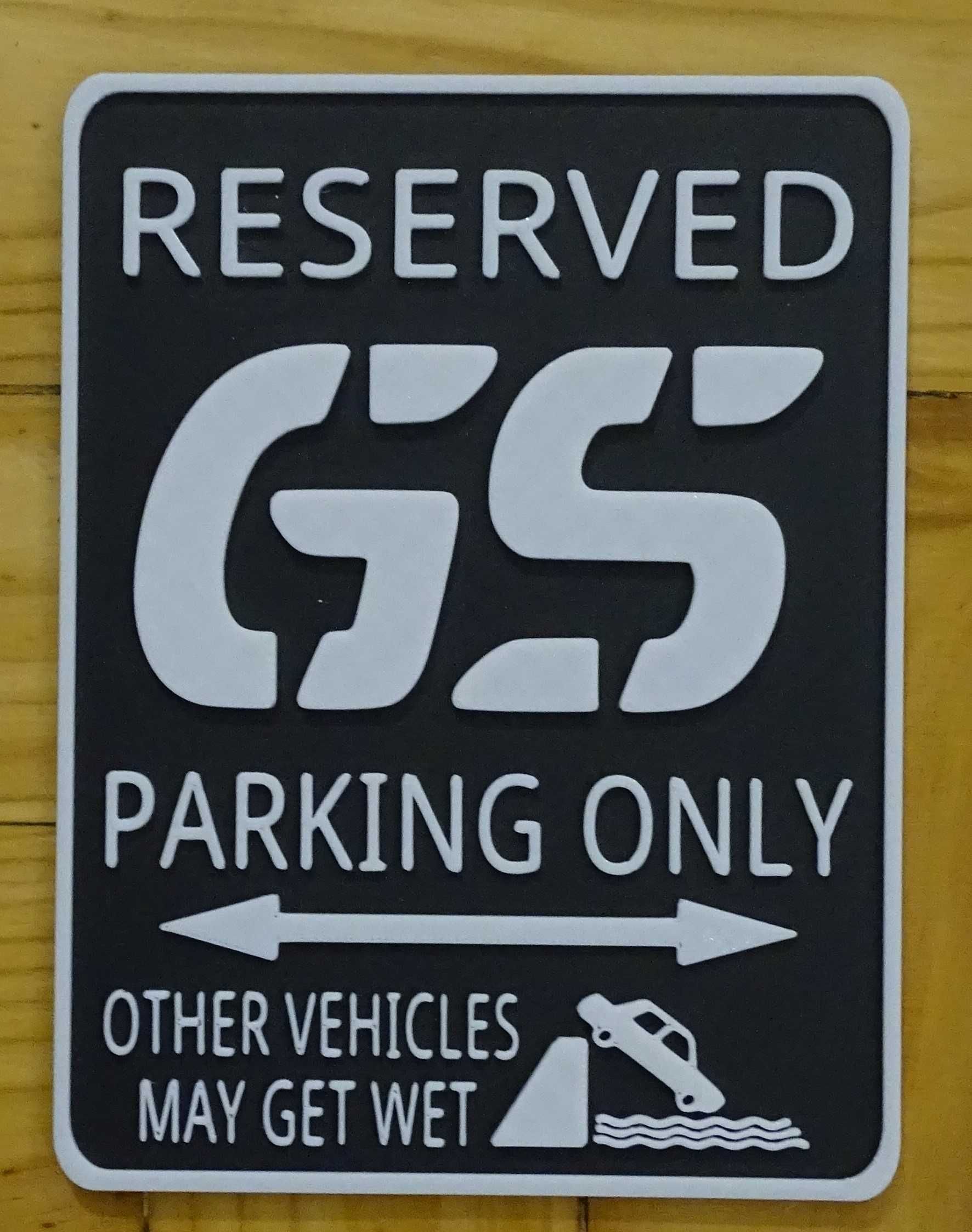 Placa de estacionamento GS