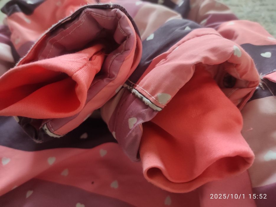 Продам дитячу куртку