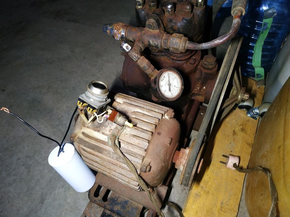 Компрессор с электро двиготелем