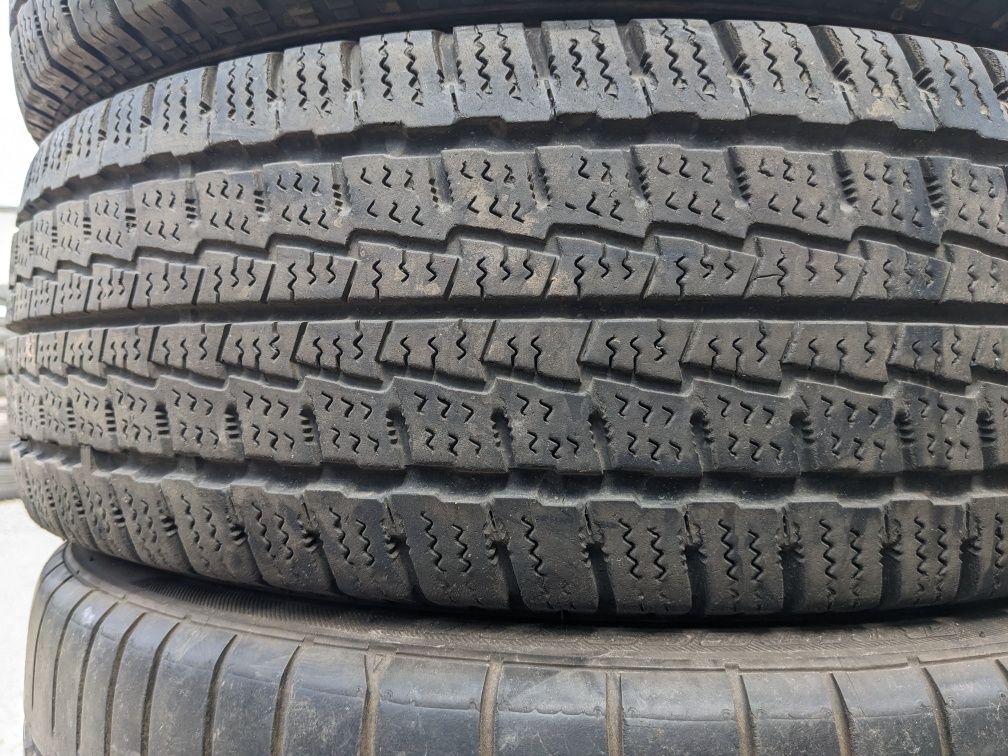 195/70R15C Hankook зима