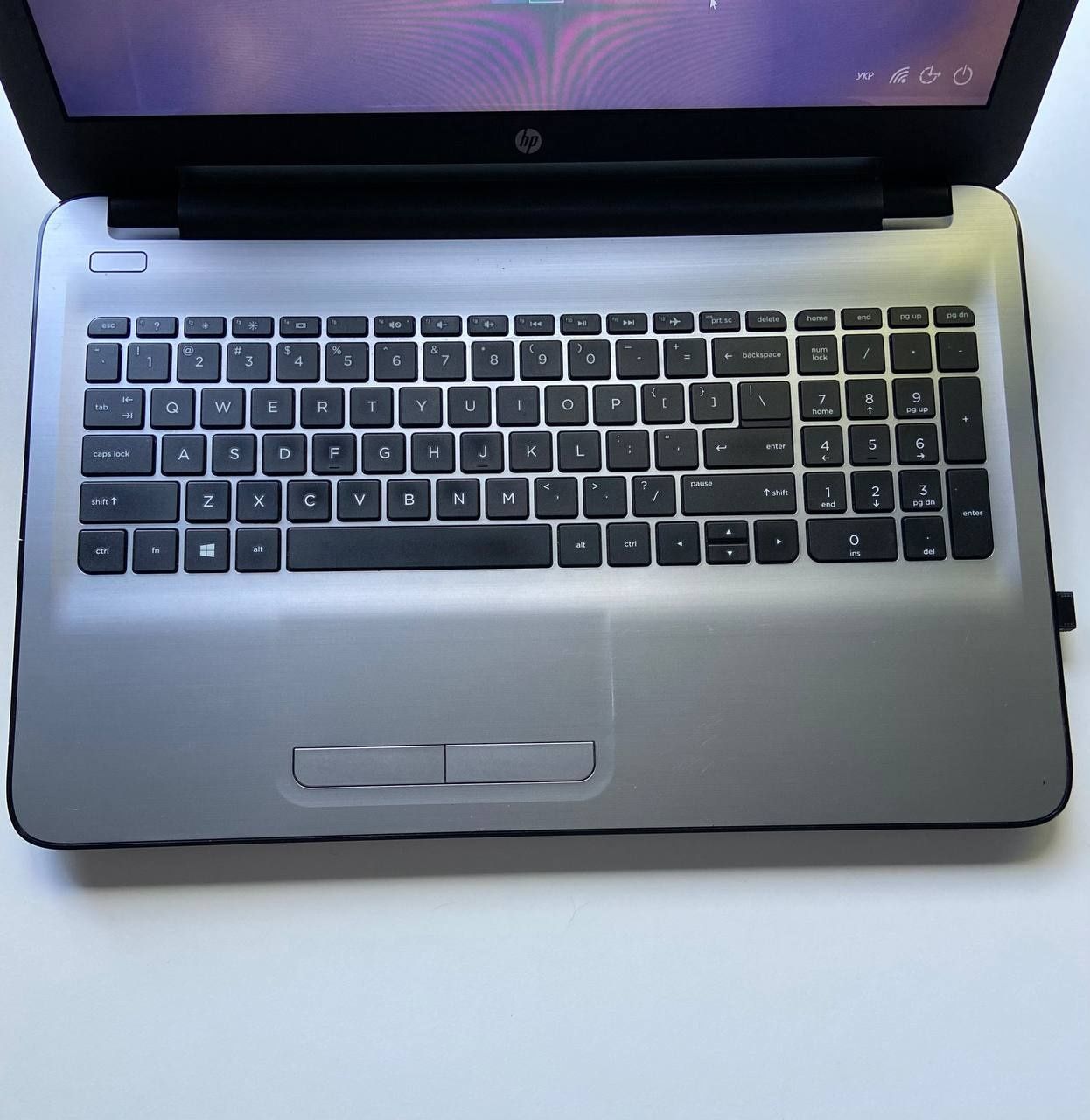 Ноутбук HP 15-AY177CL