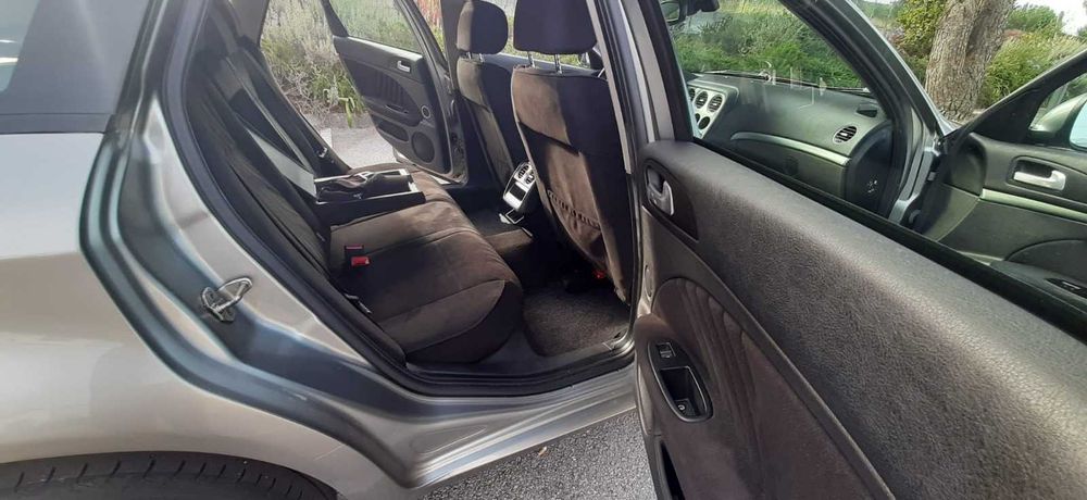 Alfa Romeo 159 SW 1.9 JTDm Distinctive