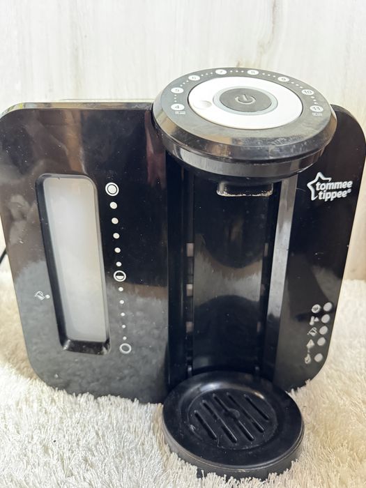 Ekspres do mleka modyfikowanego Tommee Tippee Perfect Prep