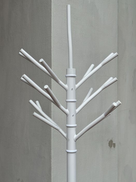 Вішалка біла підлогова Vammen Jusk