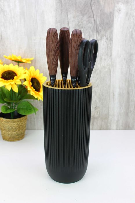 Zestaw noży kuchennych 6 el. – stal nierdzewna, blok z ostrzałką 6309