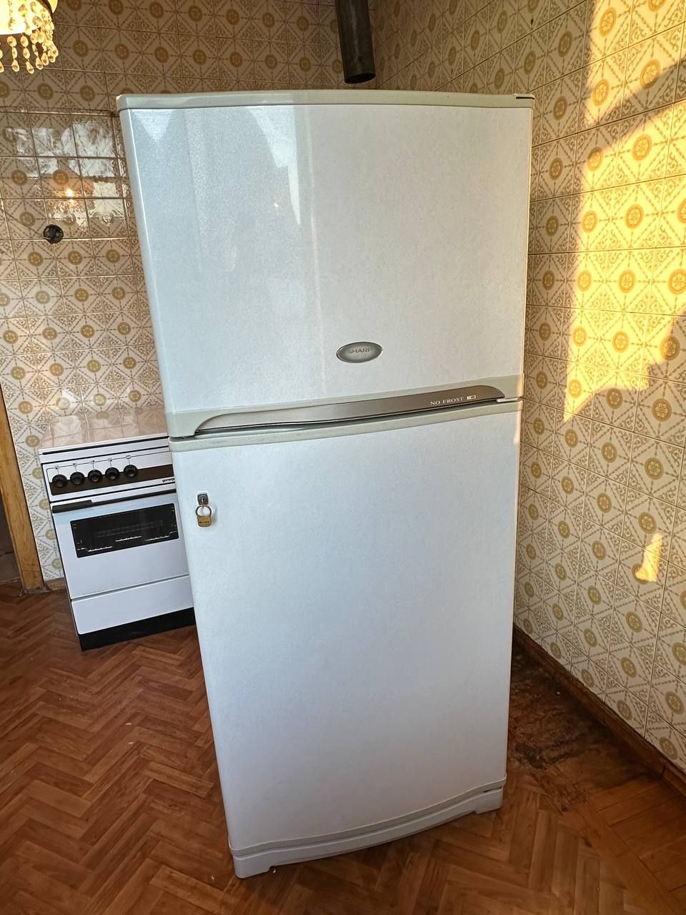Холодильник SHARP