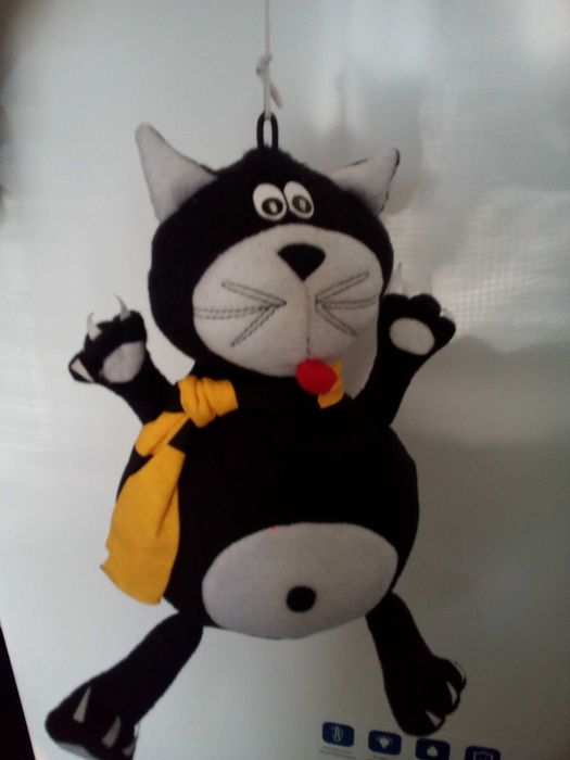 Кот черный,новый.