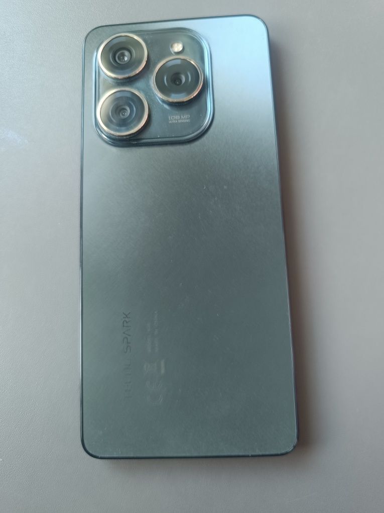 Telefon smartfon tecno Spark 20 pro 8 /256 gb