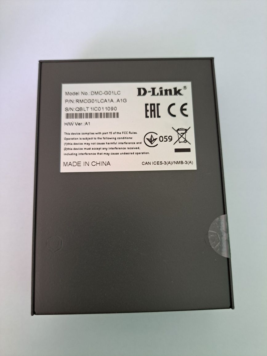 Оптичний медіаконвертер D-link DMC-G01LC новий