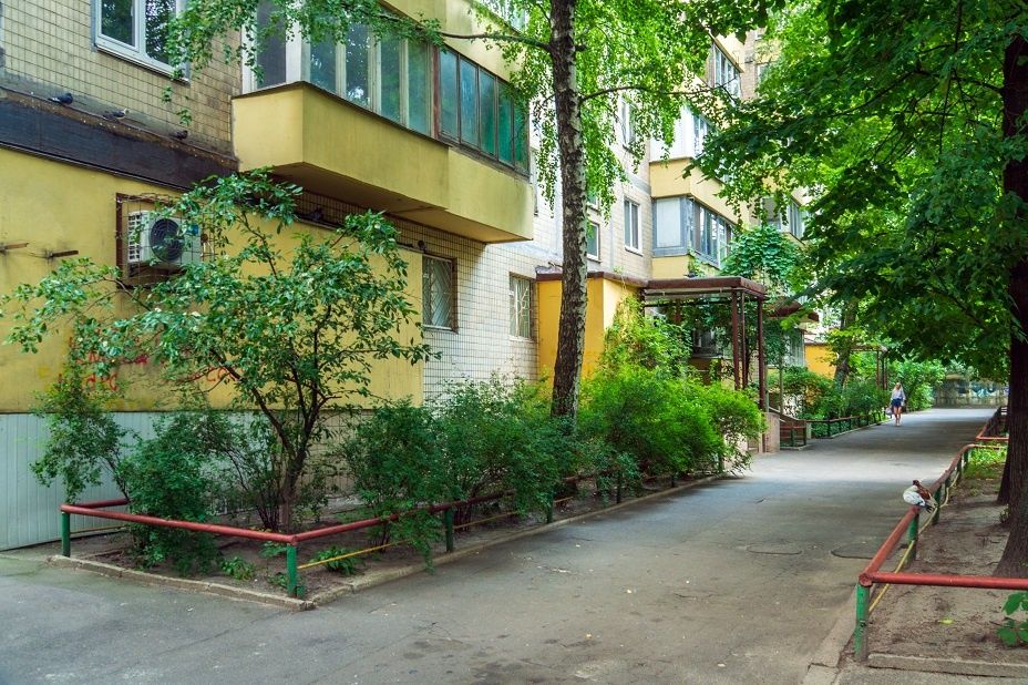 Вільна!  1к Квартира посуточно Київ м.Звіринецька Бул.  Дружби народів 8А
