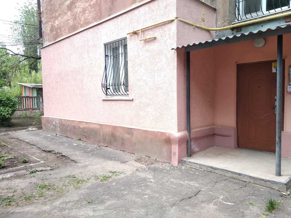 Продажа эксклюзивной 2-х комнатной  Сталинки на  97 квартале.