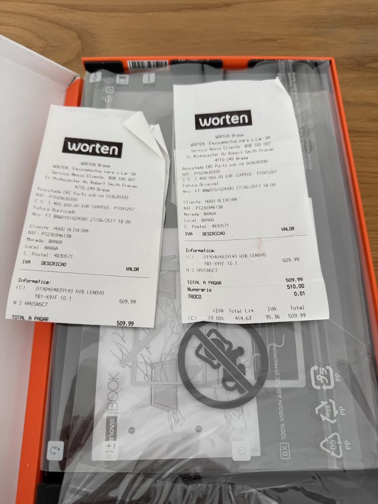 Lenovo yoga book