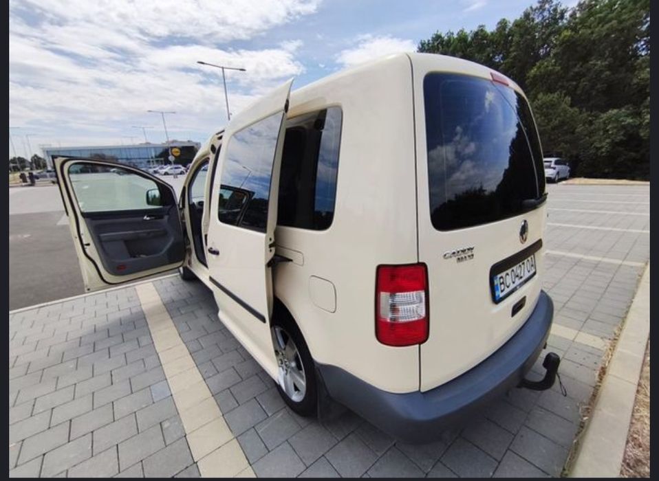 Продам cady 2010