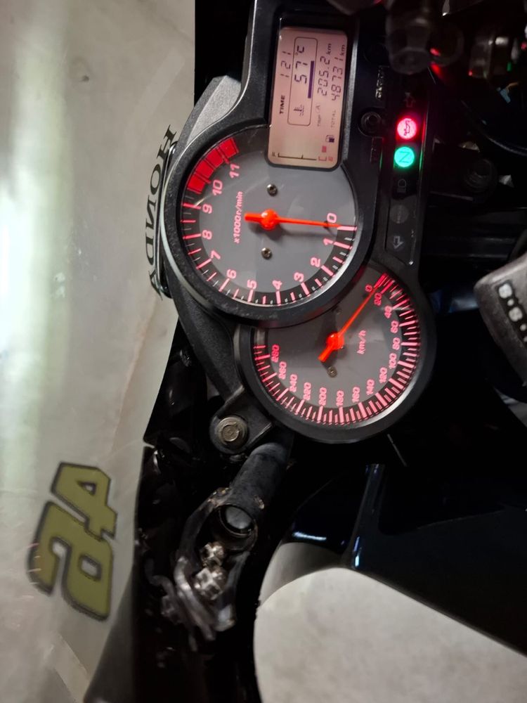Honda VTR1000 dobry stan