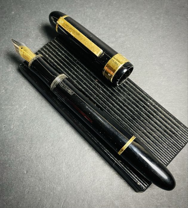 Caneta de tinteiro “Senator” modelo President-made in Germany