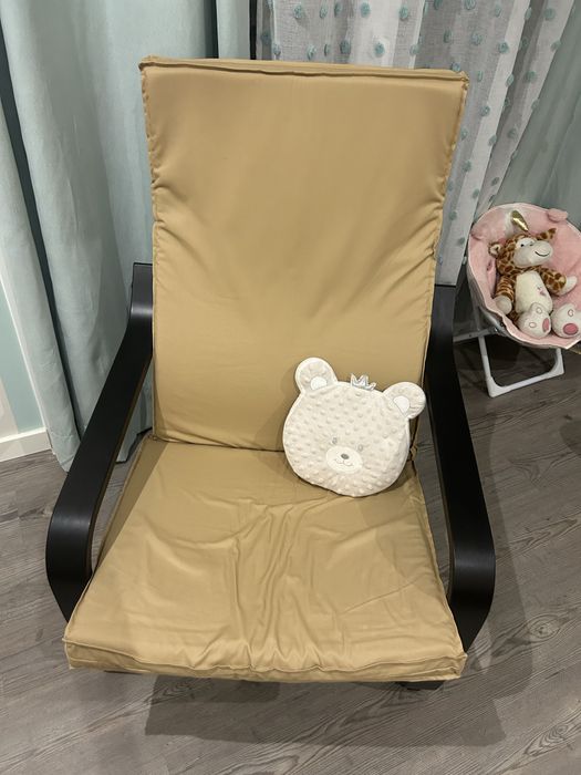 Cadeirão apoio/amamentação