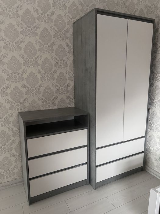 Шкаф, комод, меблі в прихожу, меблі у спальню