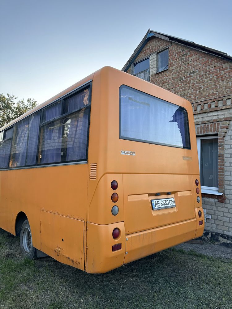 Автобус Іван 2008 рік добротний стан