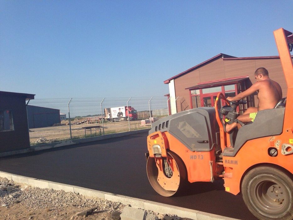 Услуга асфальтирование обухов ямочни ремонт укладка асфальтной крошка