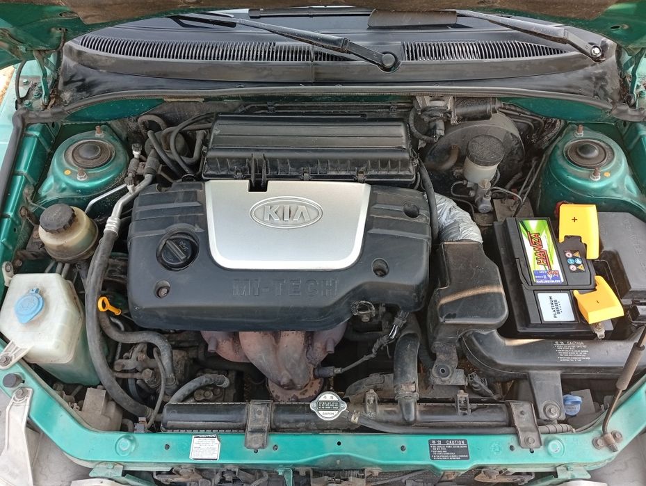 Продам економне авто Kia Rio 1.3 бензин 2000 року