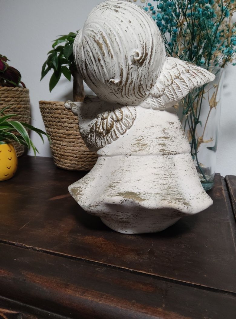 Anjo em cerâmica, estilo shabby chic