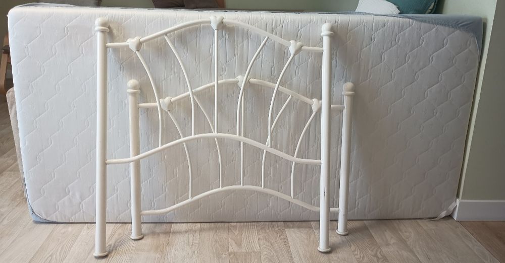 KOMPLET: łóżko+materac