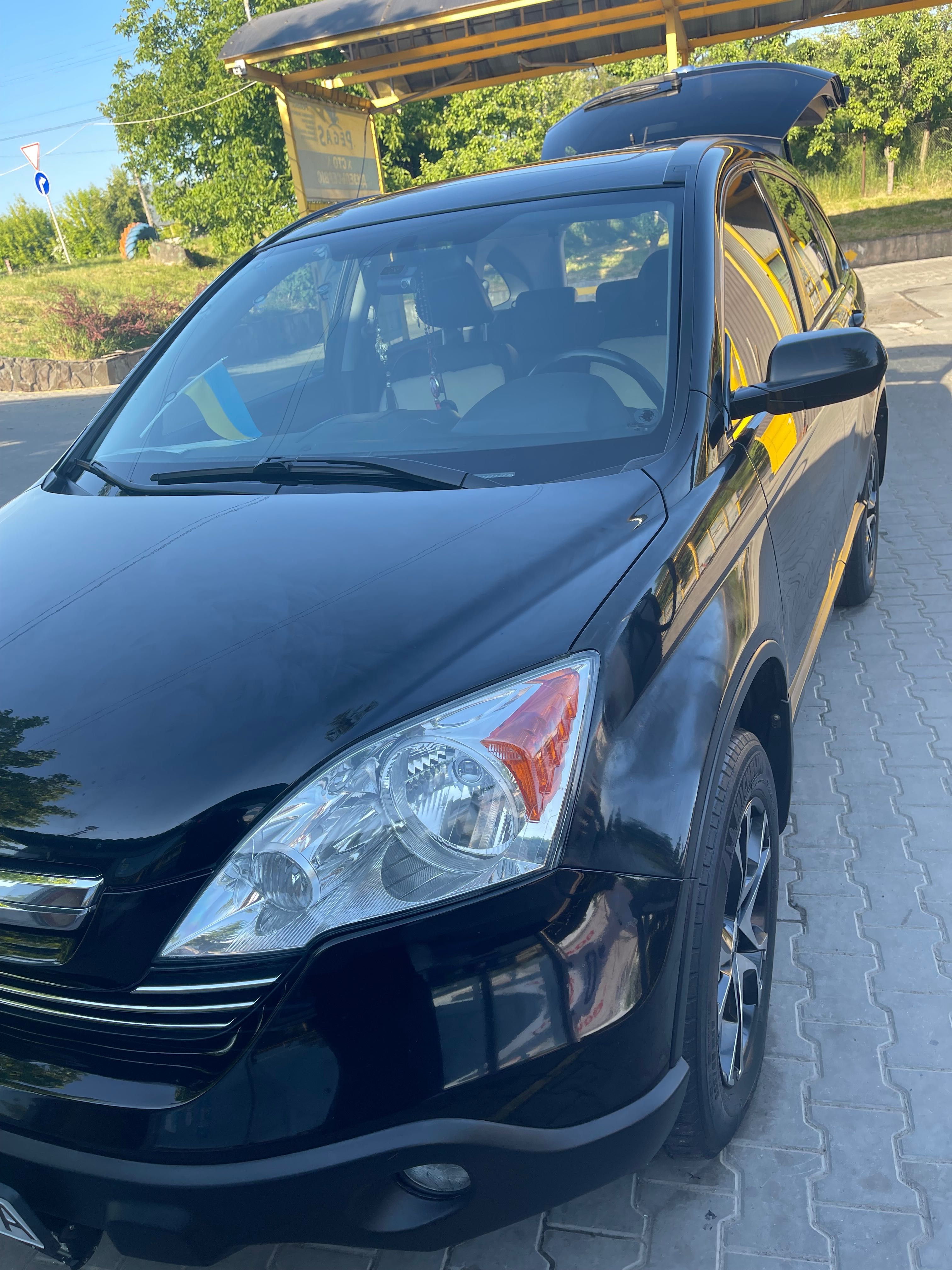 ПРОДАМ HONDA CR - V 2.4 газ/ бензин 2008 року 4x4 в дуже гарному стані