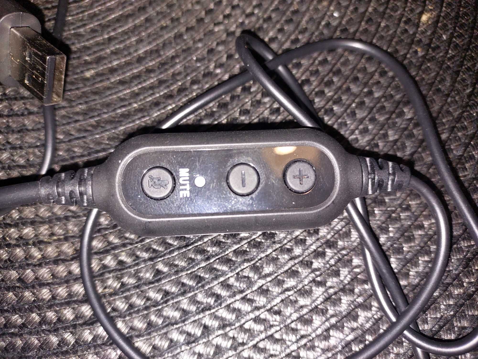 Słuchawki nauszne Logitech PC960 mikrofon